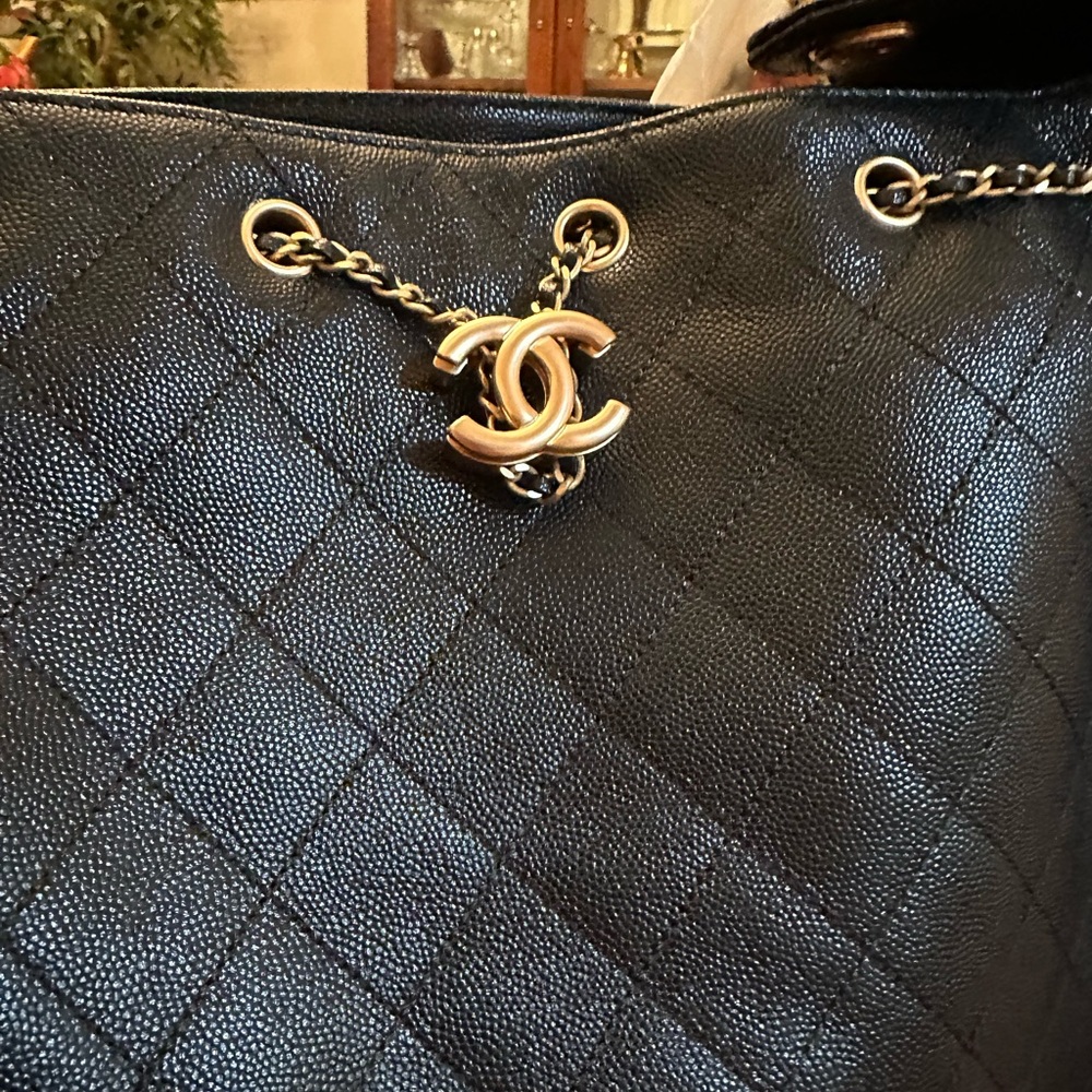 Chanel Black Caviar Leather Shoulder Bag